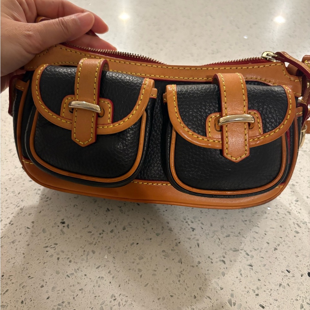 SOLD - Dooney & Bourke Vintage Banana black pebble leather Bag